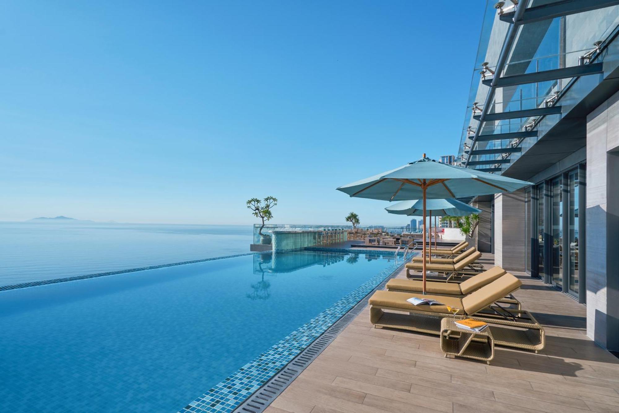 Отель Voco Ma Belle Danang By Ihg Экстерьер фото