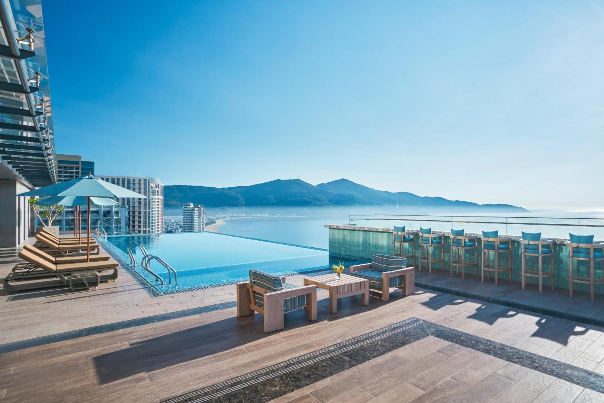 Отель Voco Ma Belle Danang By Ihg Экстерьер фото