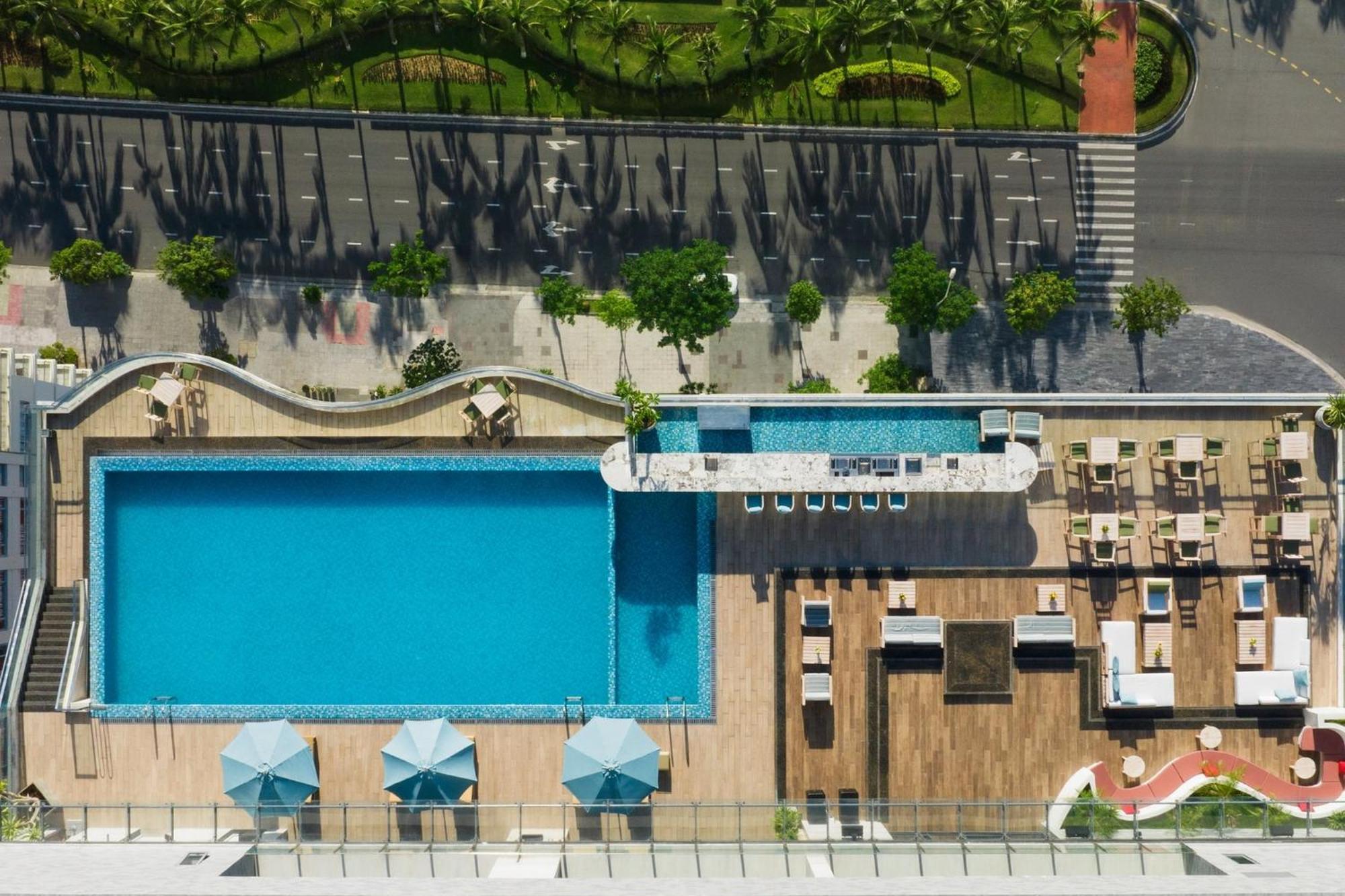 Отель Voco Ma Belle Danang By Ihg Экстерьер фото