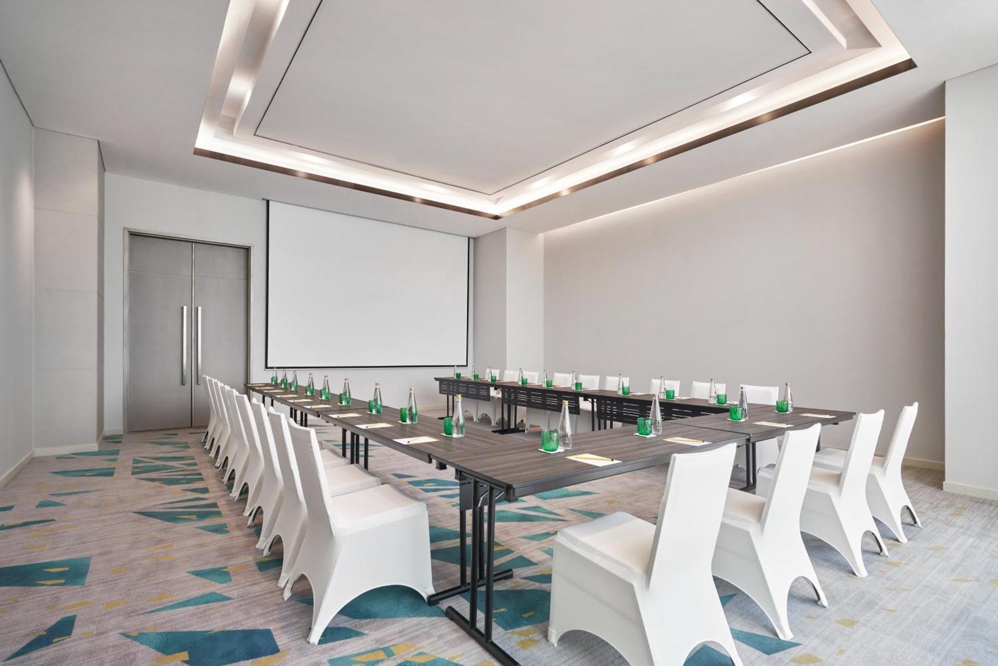 Отель Voco Ma Belle Danang By Ihg Экстерьер фото