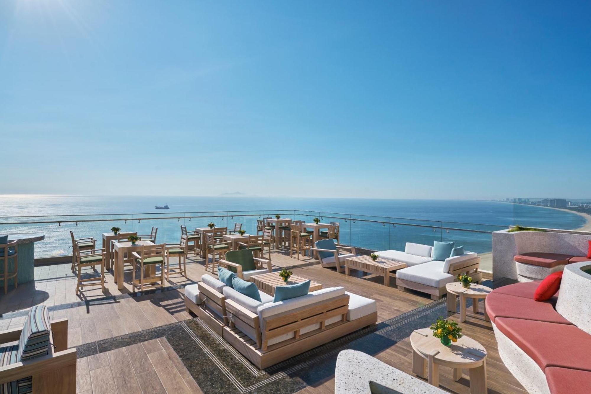 Отель Voco Ma Belle Danang By Ihg Экстерьер фото